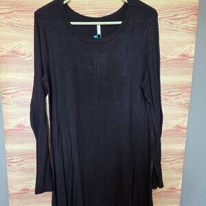 POPYOUNG Black Long-Sleeve Swing Tunic Top – Size L